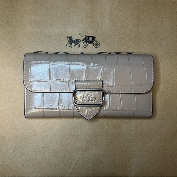 Coach Outlet Morgan Slim Wallet - Picture 1 of 6